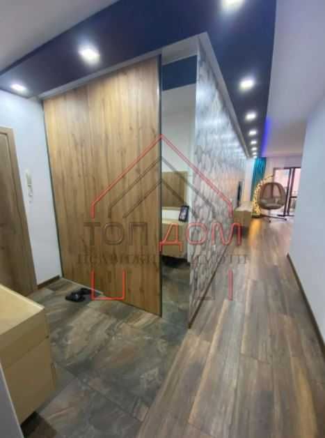 Продава се Тристаен апартамент в Варна, м-т Пчелина - 105 кв.м за 1815 €/кв.м - Снимка #9