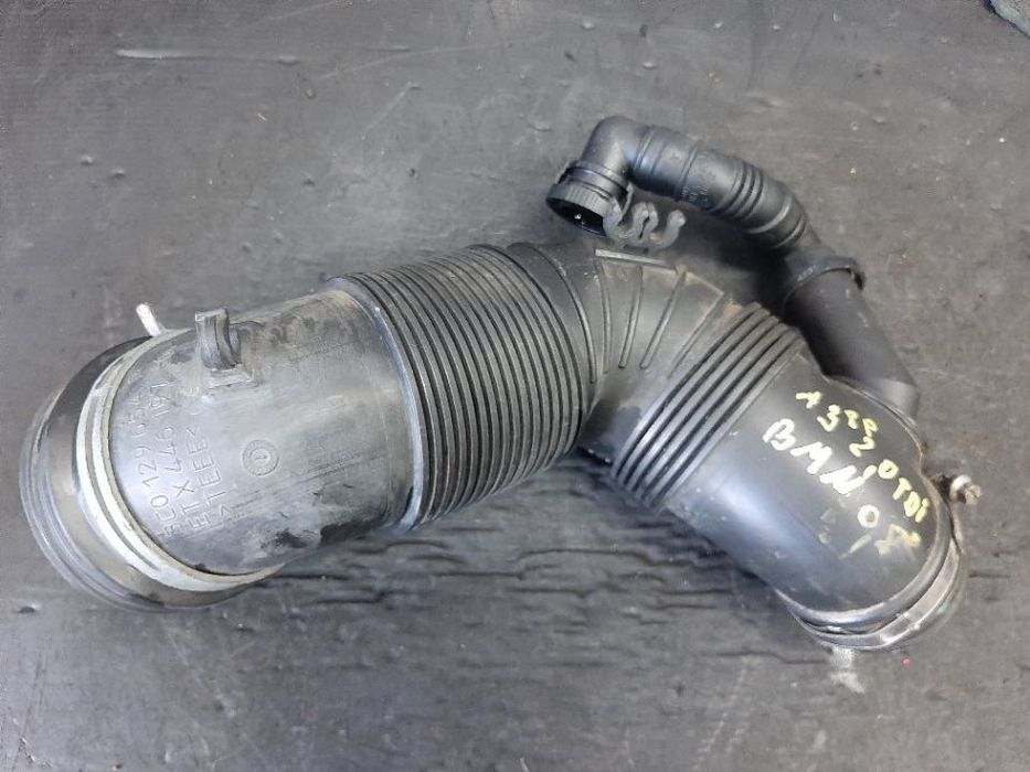 tubulatura admisie 2.0 tdi audi a3 8p  vw passat b6 touran 1t2  golf 5 3c0129654p