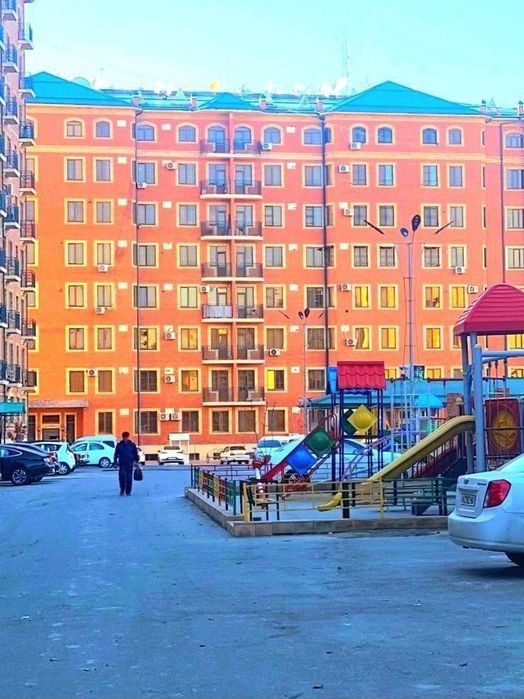 Красный дом без глухих комнат квартира!