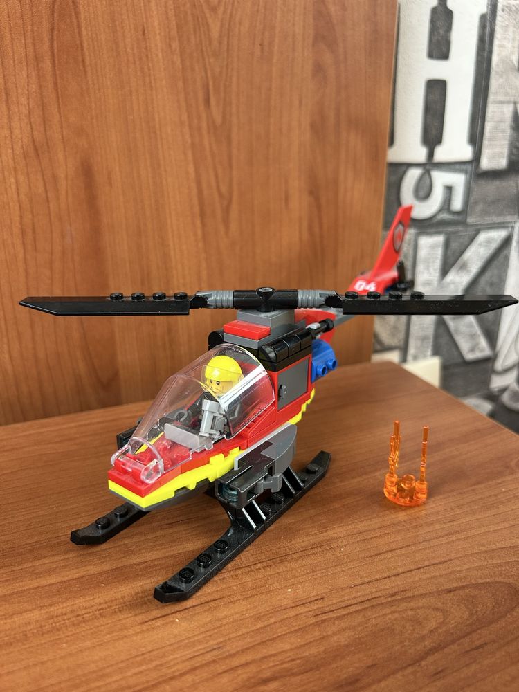 LEGO хеликоптер фигурка