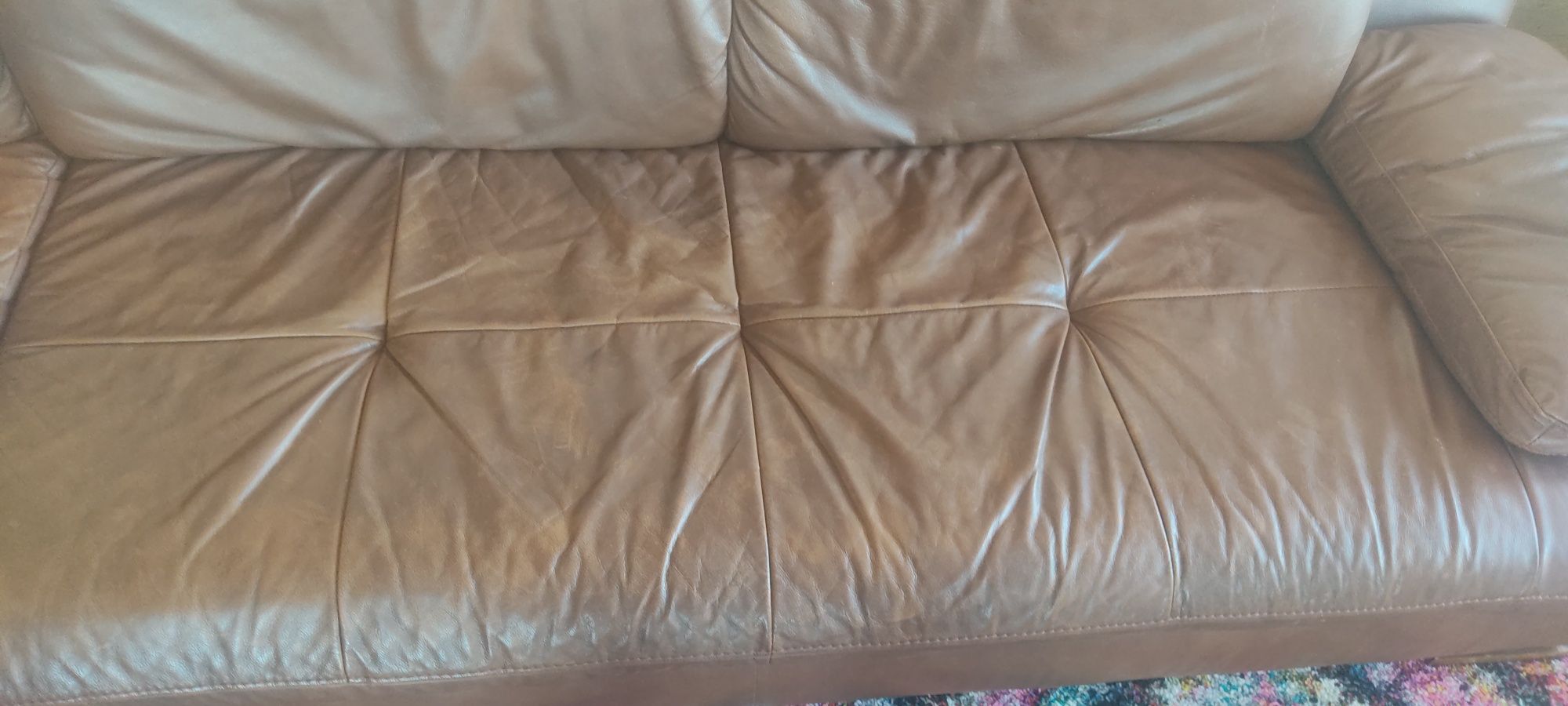 Ъглов диван ,естествена кожа