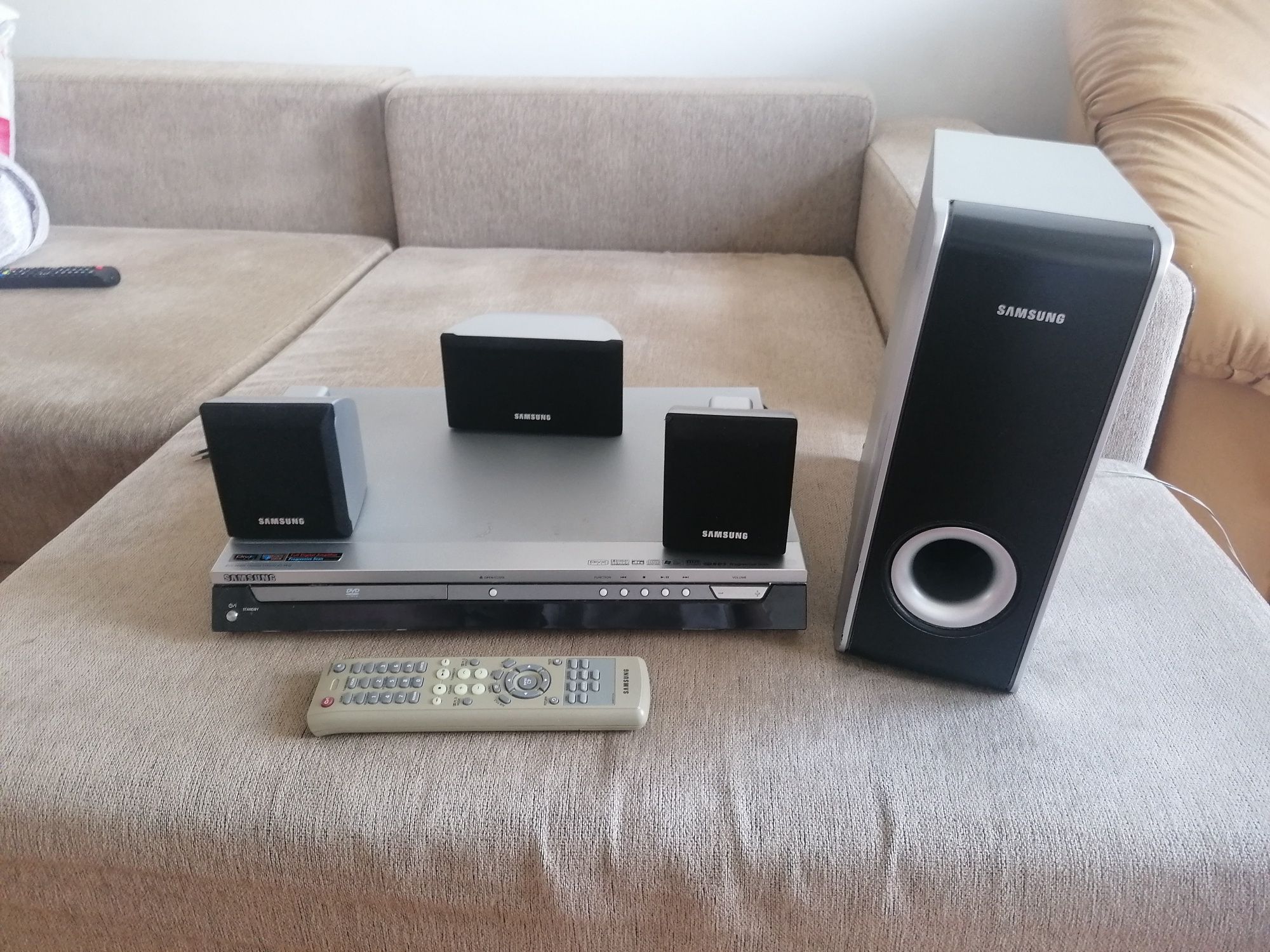 Vând sistem audio video  Home cinema