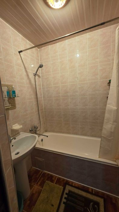 Сдается 3х комнатная квартира на 4 этаже Ориентир 5 мкр Рахматилло