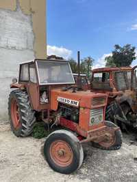 Dezmembrez tractor Volvo