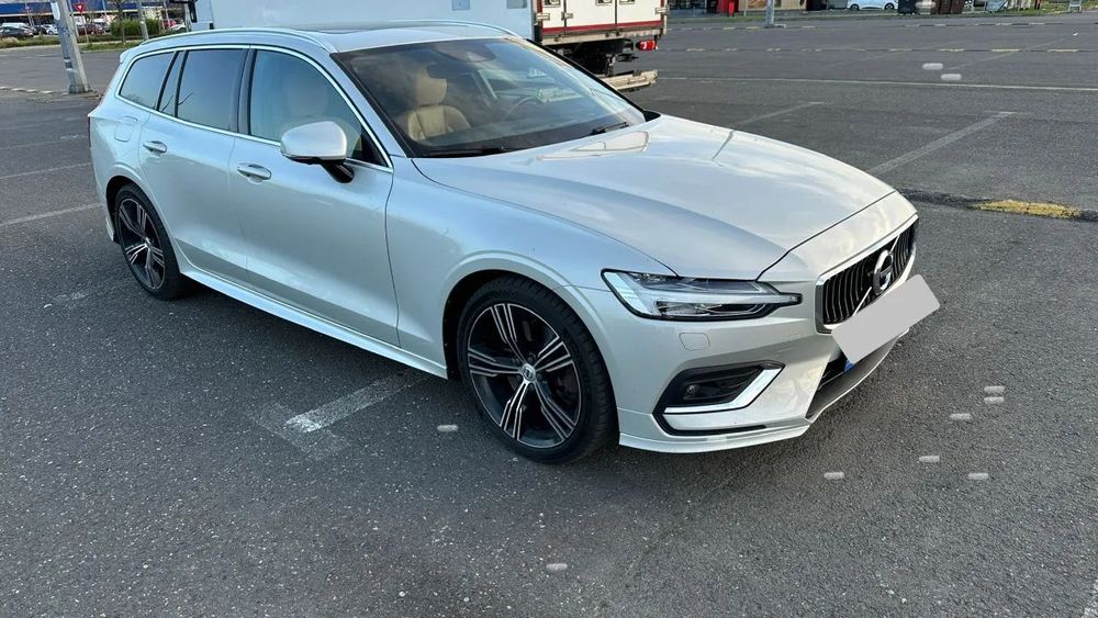 Volvo V60 Mașina este în stare perfectă. Achiziție de la Primus Auto, dealer VOL