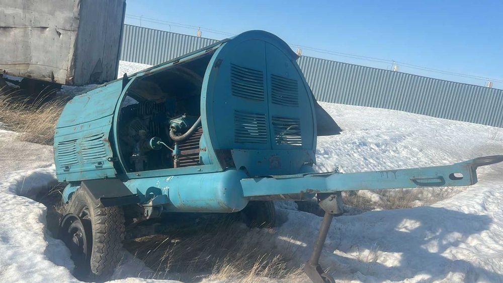 Продам - Станция компрессорная ПКС - 5,25