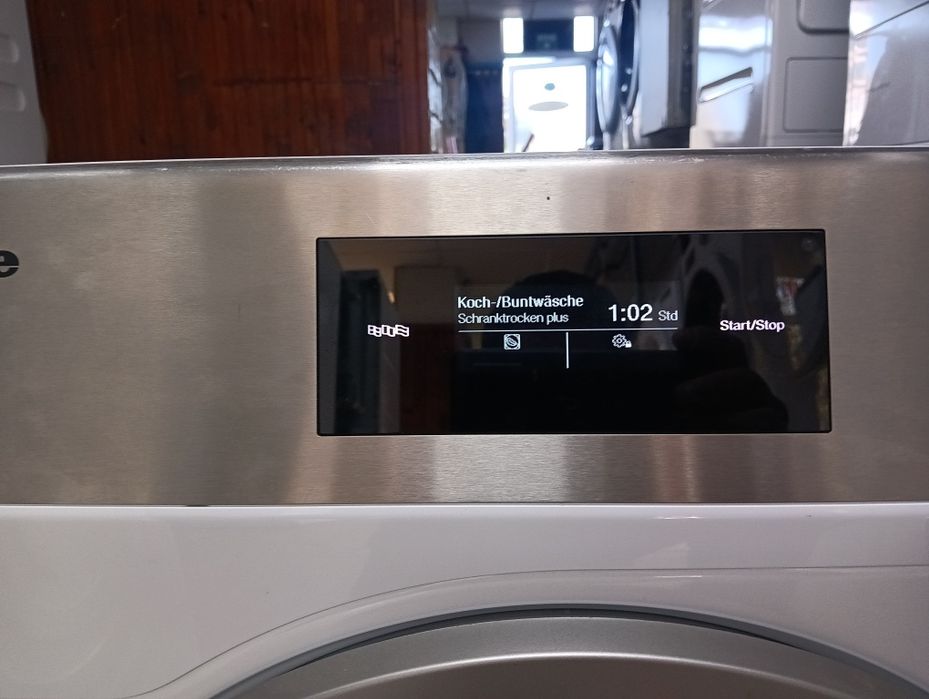 Професионална сушилня с термопомпа Миеле Miele Professional PDR 508HL