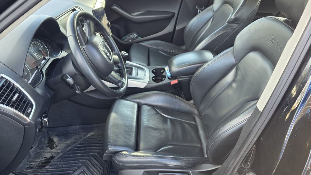 Audi Q5 2011 quattro & manuala