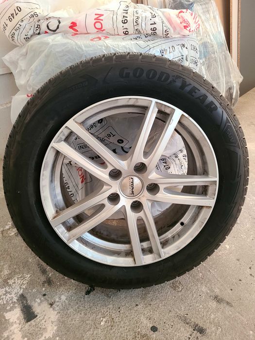 Jante 5x114,3 R17 anvelope iarna 225/60/ Mitsubishi Suzuki Kia Nissan