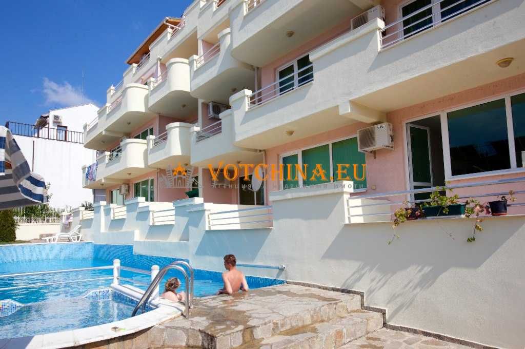 Продава се Тристаен апартамент в Свети Влас - 91 кв.м за 1044 €/кв.м - Снимка #1
