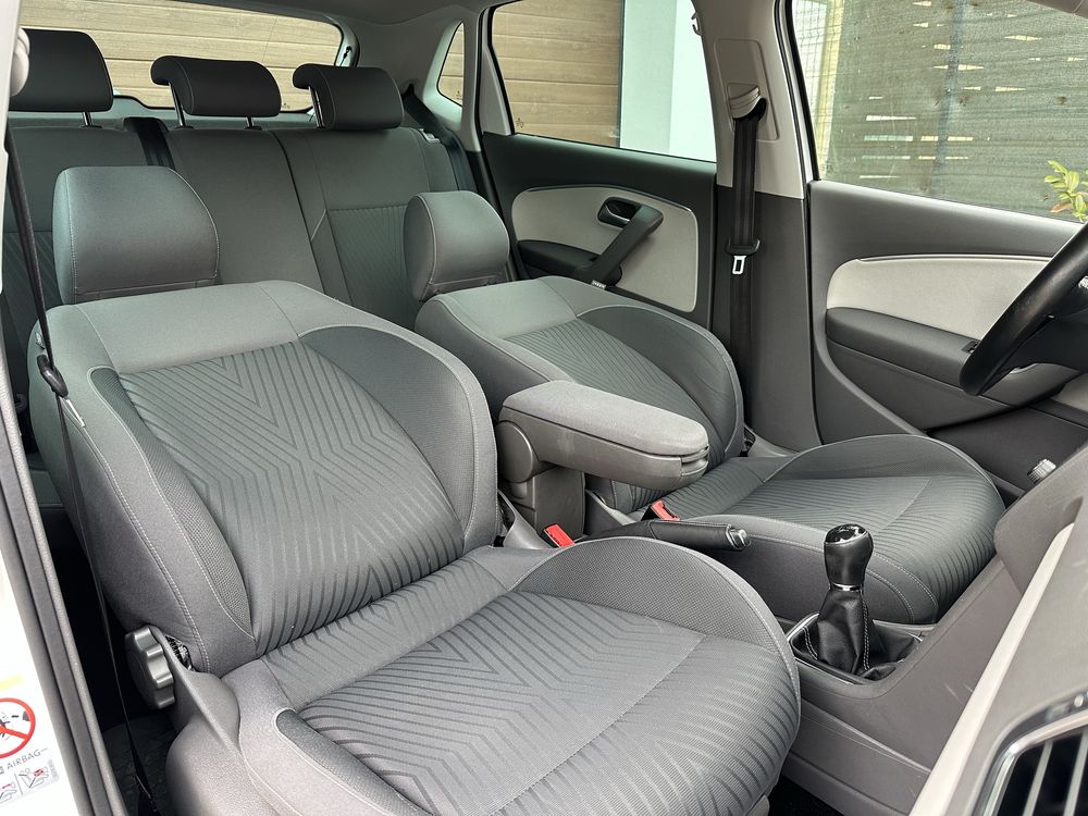 Vw Polo 2015 Model Fresh Benzina