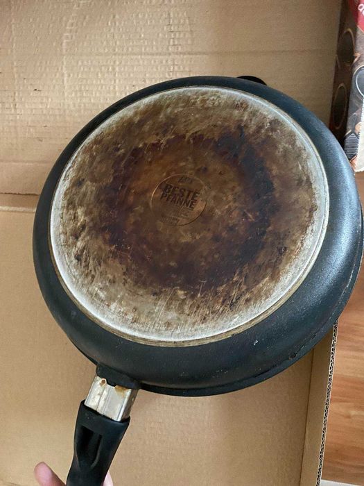 Маркови тигани и тенджера AMT