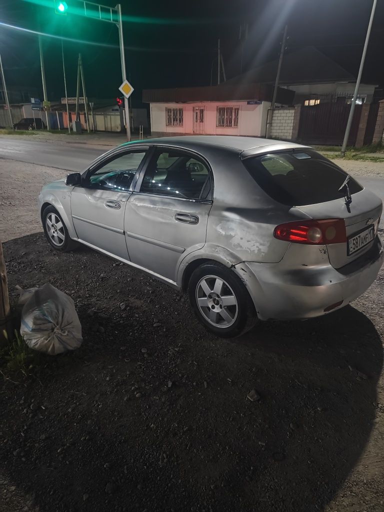 Chevrolet lacetti