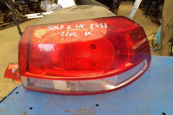Lampa / Tripla stop dreapta pe aripa Volkswagen VW Golf 6 [2008 - 201