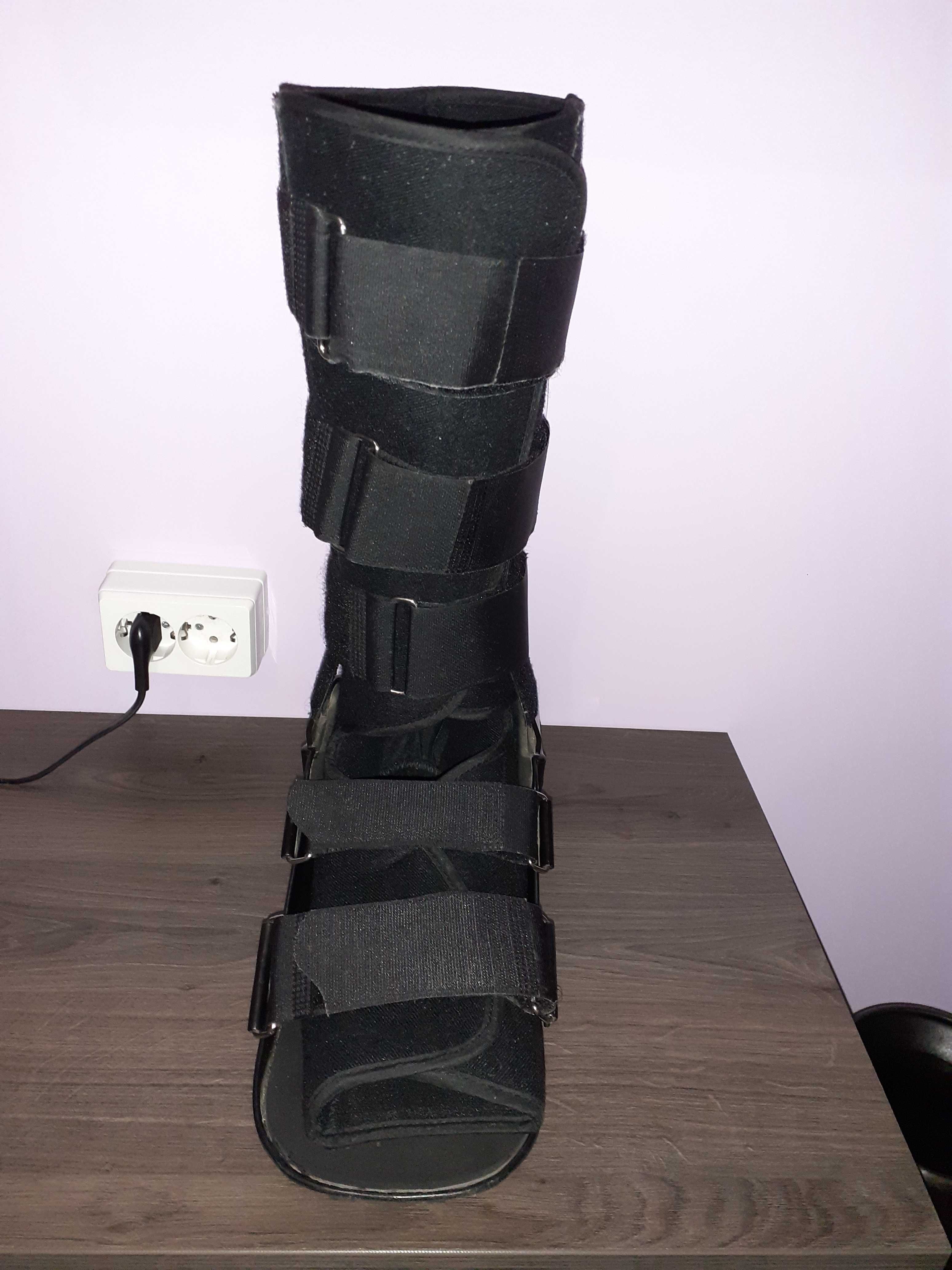 Walker boot Protect -протеза за крак