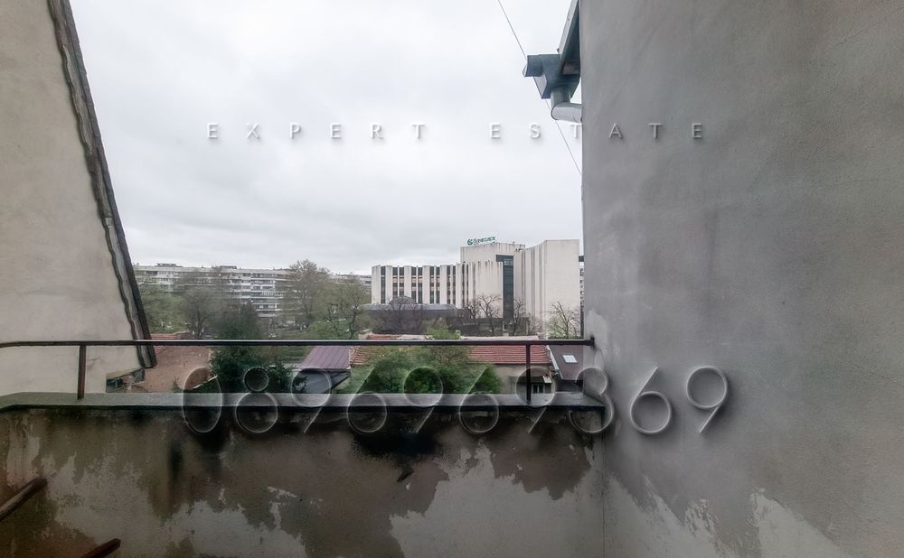 Продава се Тристаен апартамент в Варна, Зимно кино Тракия - 135 кв.м за 1067 €/кв.м - Снимка #3