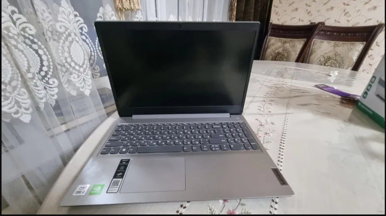 Lenova 10 core I 3