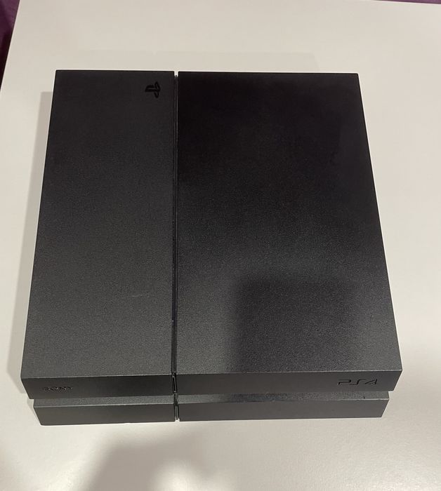 Playstation 4 1tb профилактиран с джойстик