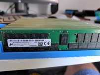 256GB RAM (8x32GB) DDR4 ECC Micron PC4-2666V 2Rx4