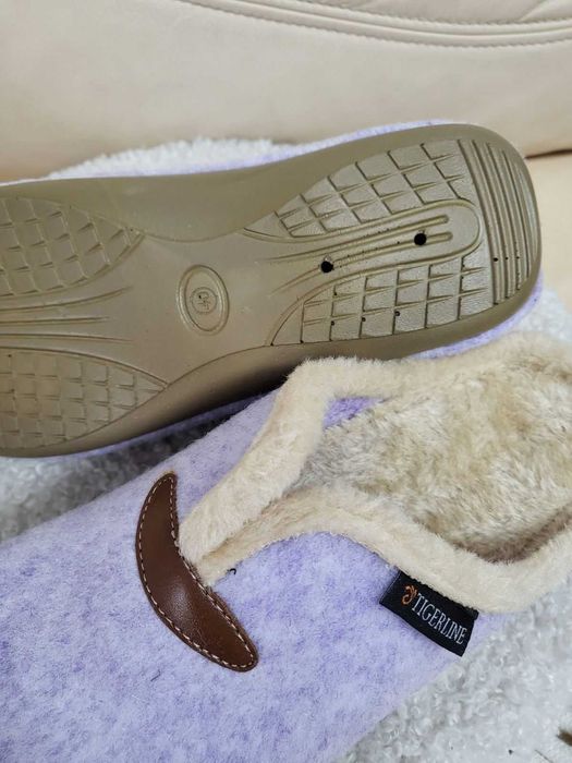 Нови дамски пантофи лила - 40 номер