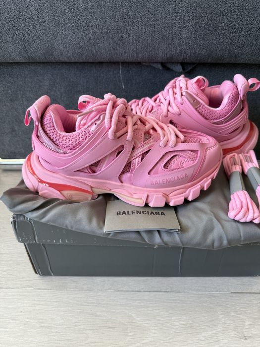 Balenciaga Track 650