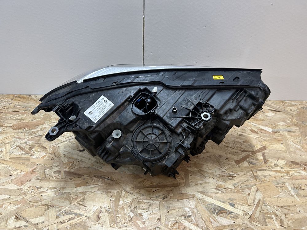 Far laser bmw G11 G12 seria 7 LCI 2019-2022