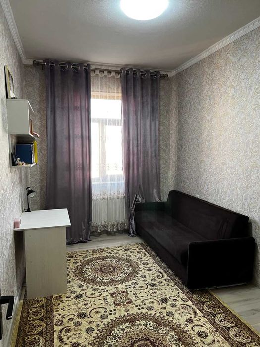 Farg'ona shahar kallinskiy massivda joylashgan xonadon