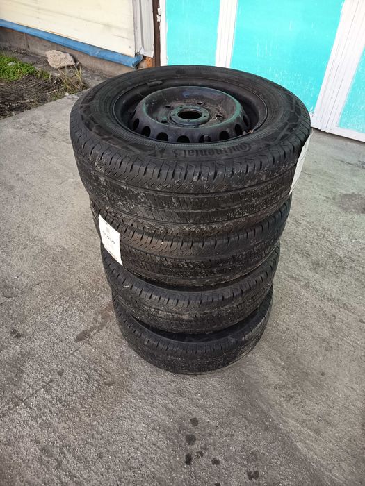 Roti jante cu anvelope Ford transit Connect 215/65 R16C