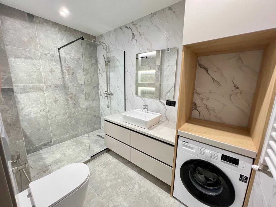 Дава се под наем Двустаен апартамент в София, Студентски град - 68 кв.м за 550 € - Снимка #2