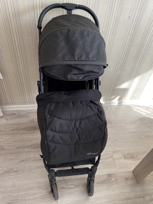 Коляска прогулочная 3 в 1