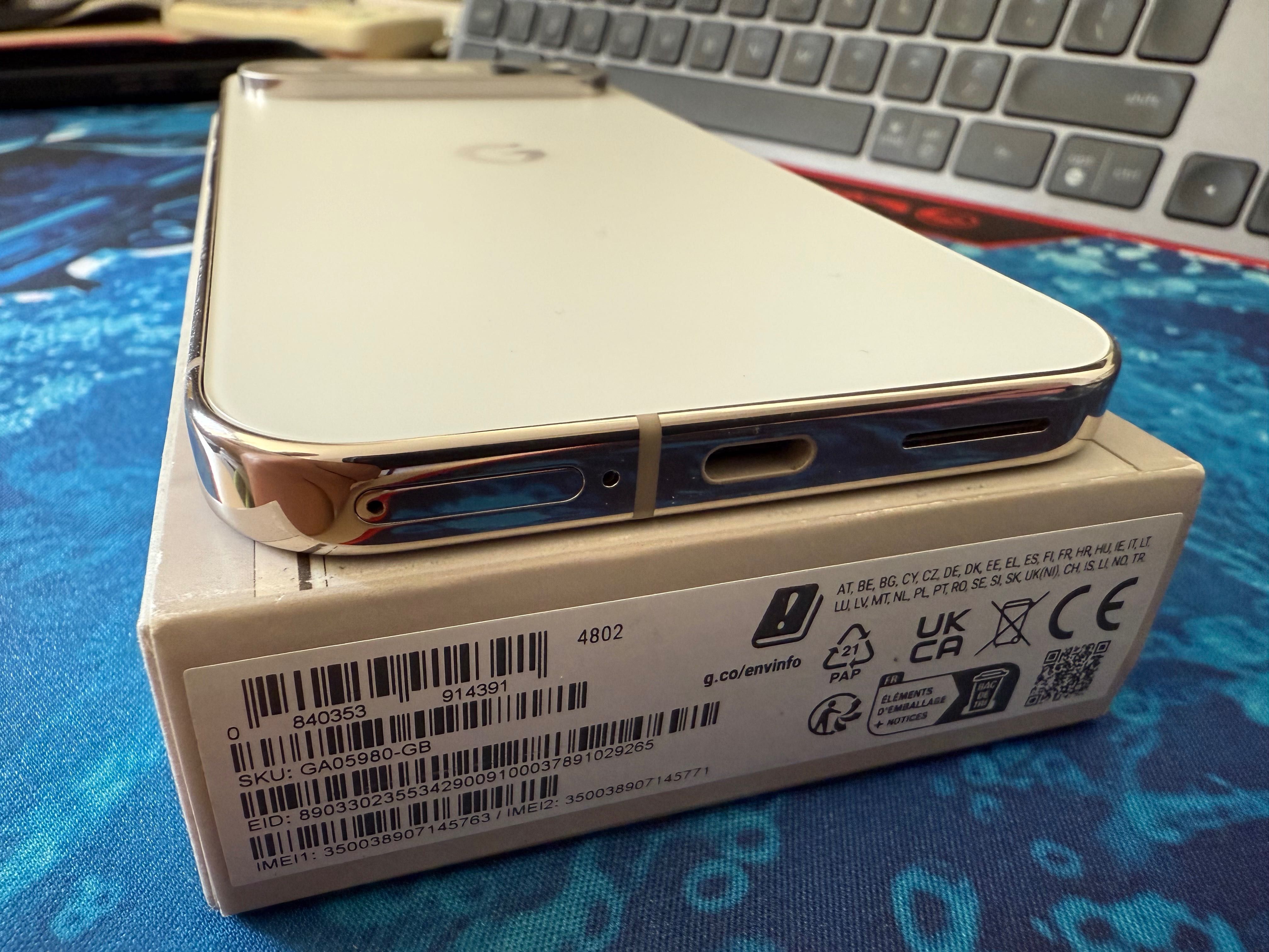 Pixel 9 Pro XL 128 GB, бял, НОВ