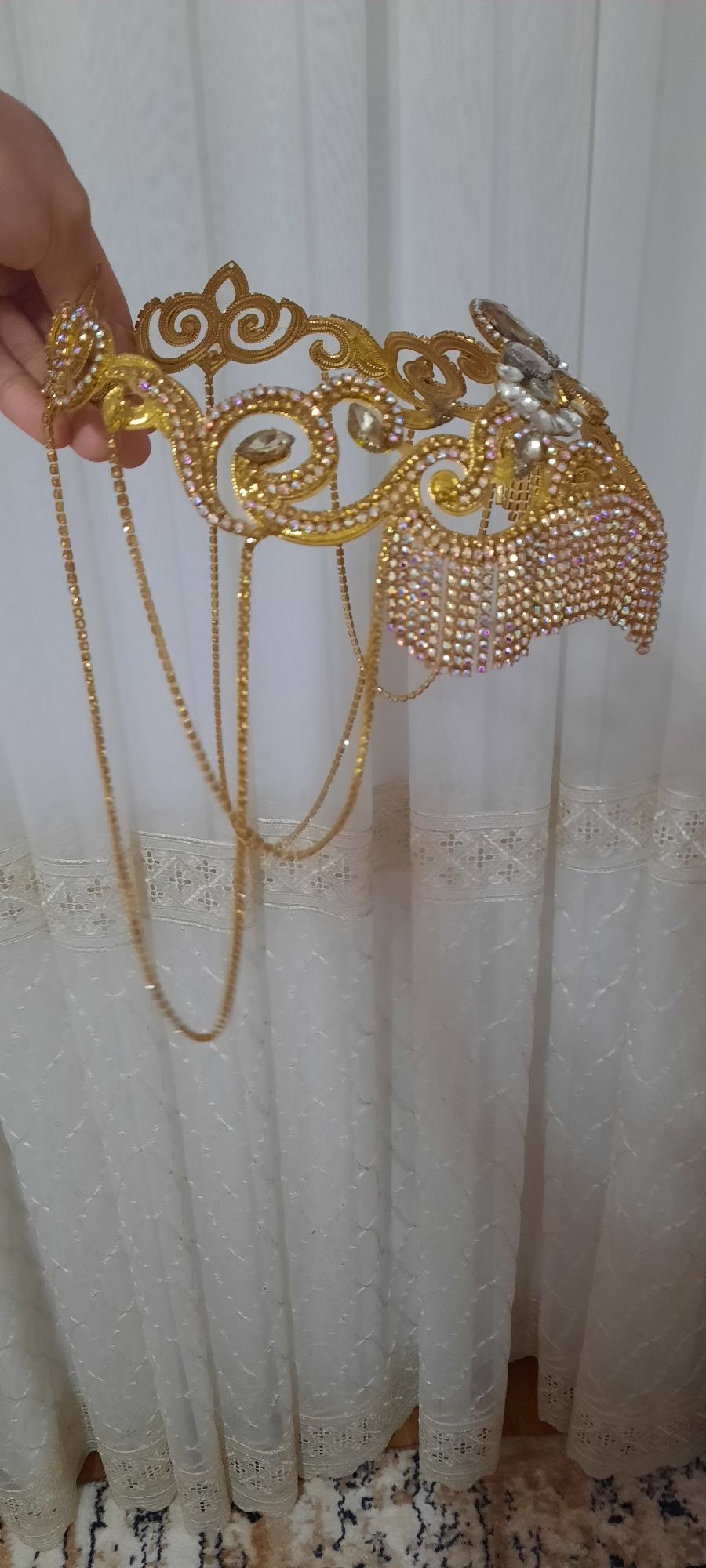Diadema zirak 2ta ro'molga broshka