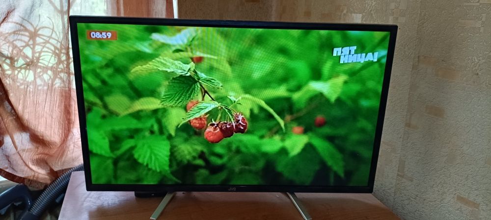 Телевизор JVC не смарт