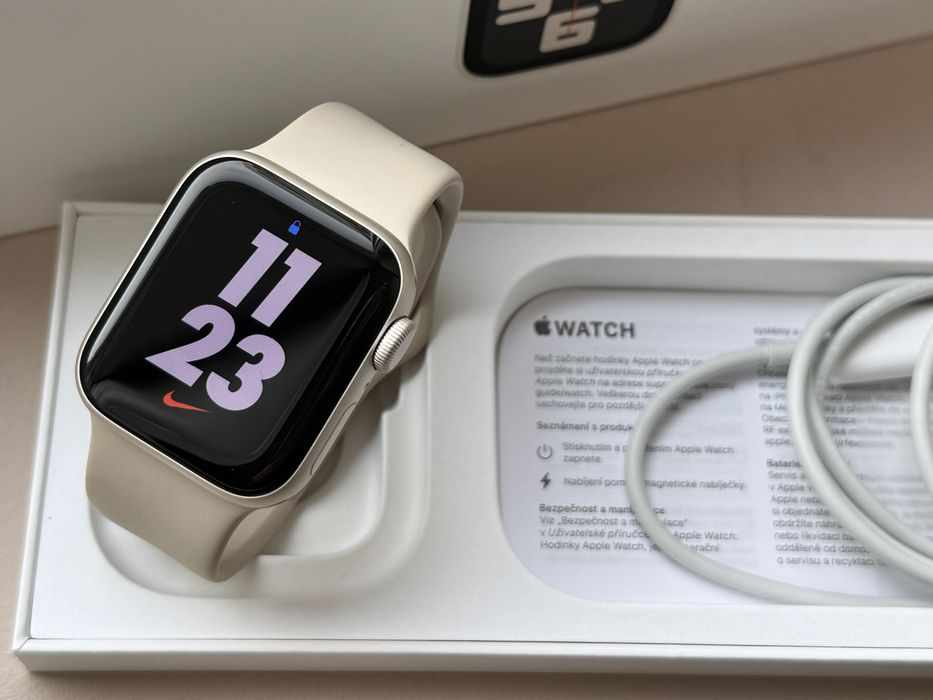 Apple Watch SE2 Gen 2 40mm Starlight