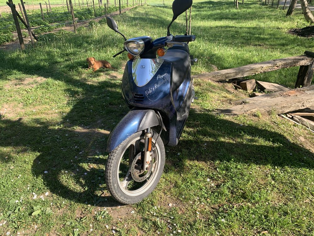 Scooter yamaha flipper