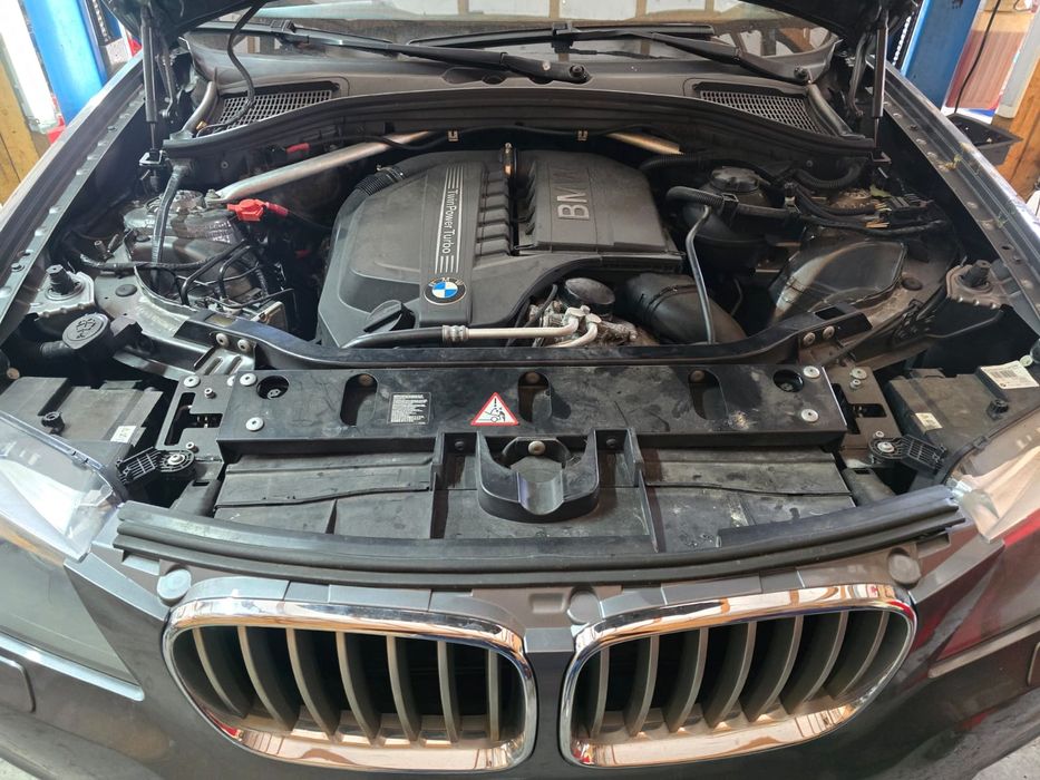 Dezmembrez Bmw x3 F25