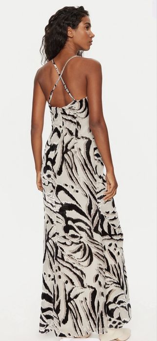 Нова официална рокля Guess, размер S