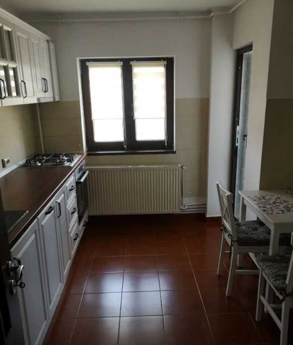 Дава се под наем Тристаен апартамент в Пловдив, Кършияка - 89 кв.м за 321.3 € - Снимка #9