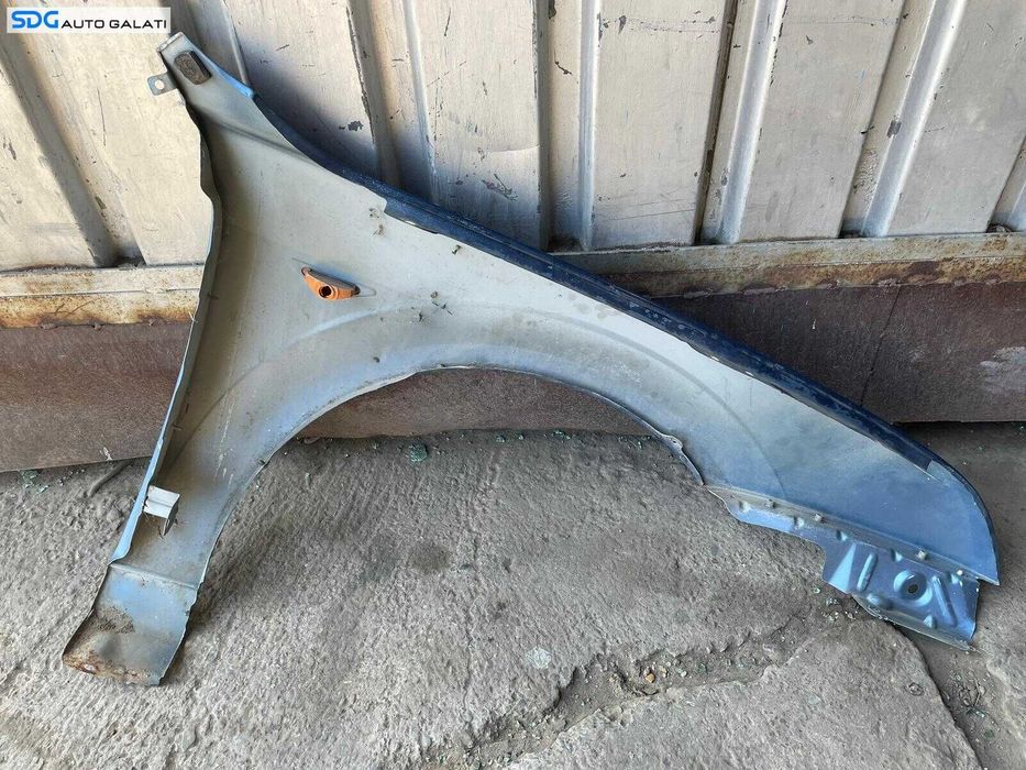 Aripa Stanga Fata Ford Mondeo MK 3 2001 - 2007 Culoare D0 [2098]