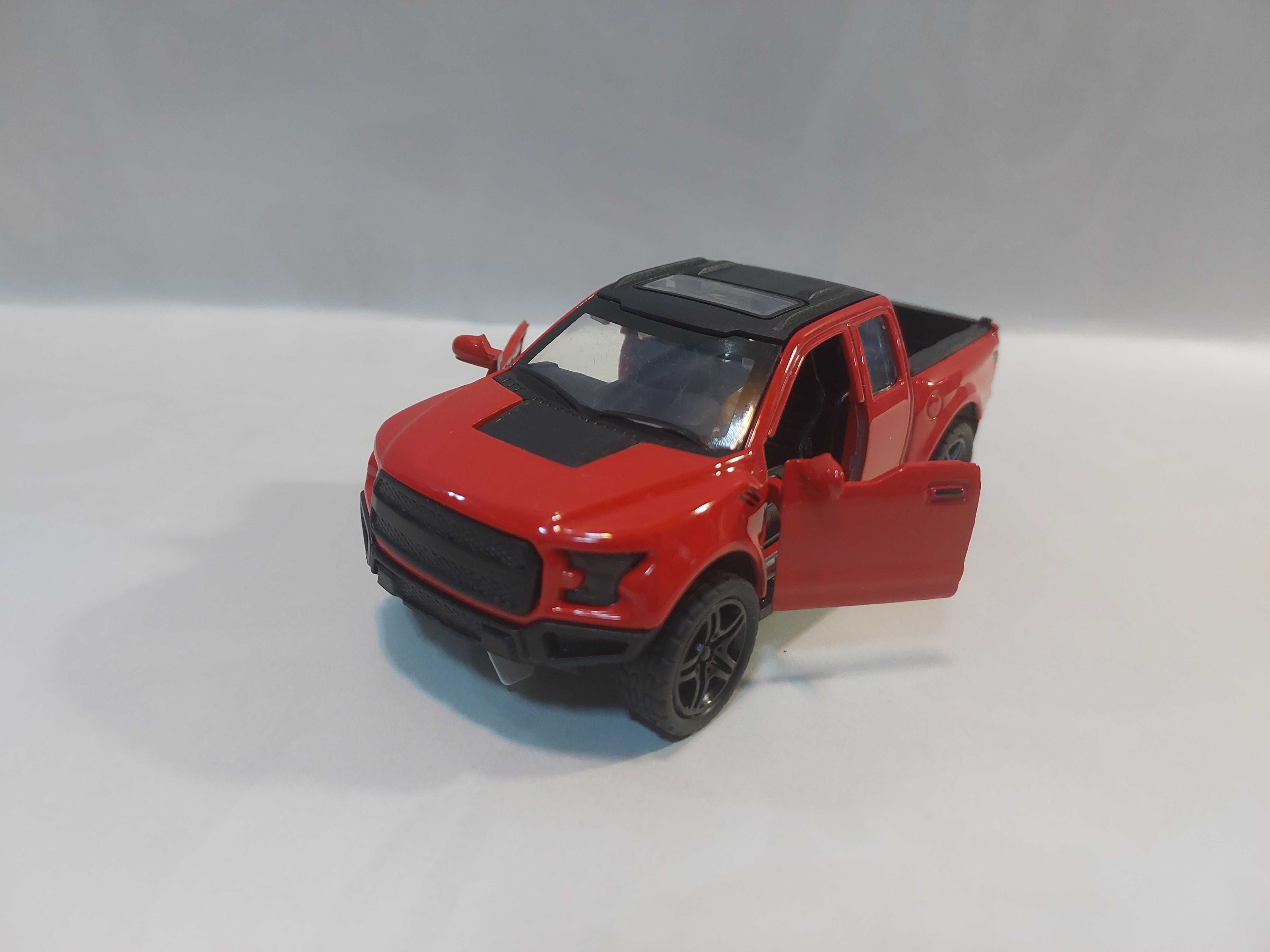 Macheta Ford Raptor