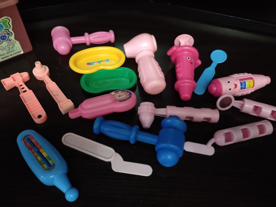 Игрушечный набор доктора