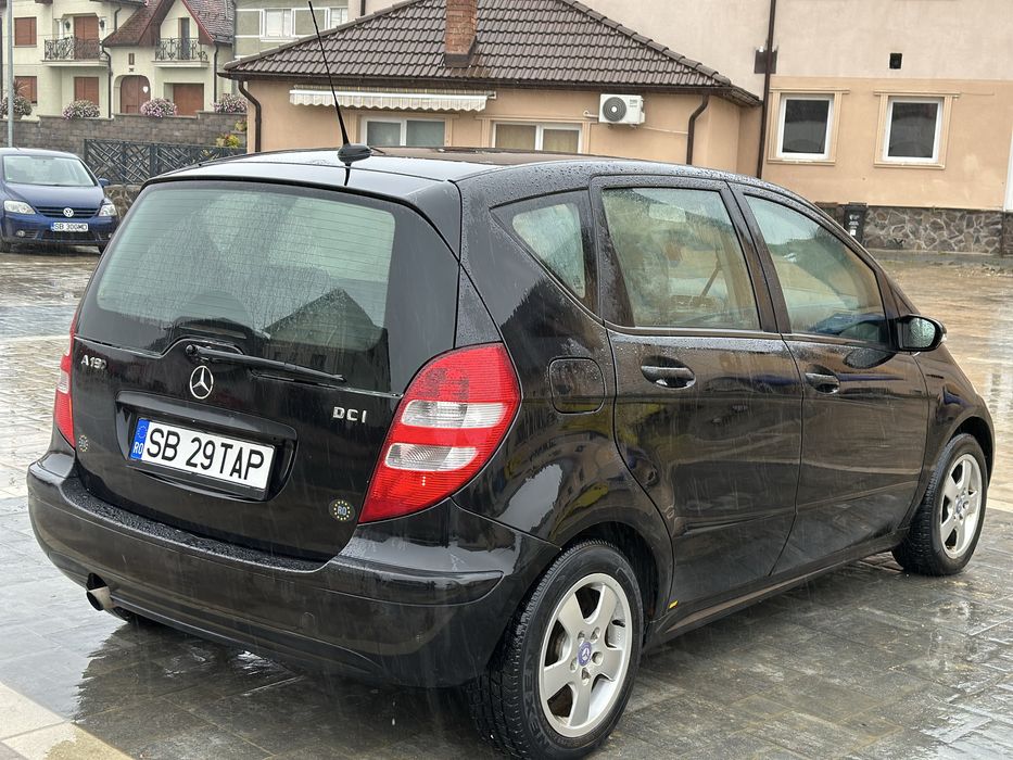 Vând Mercedes A Class