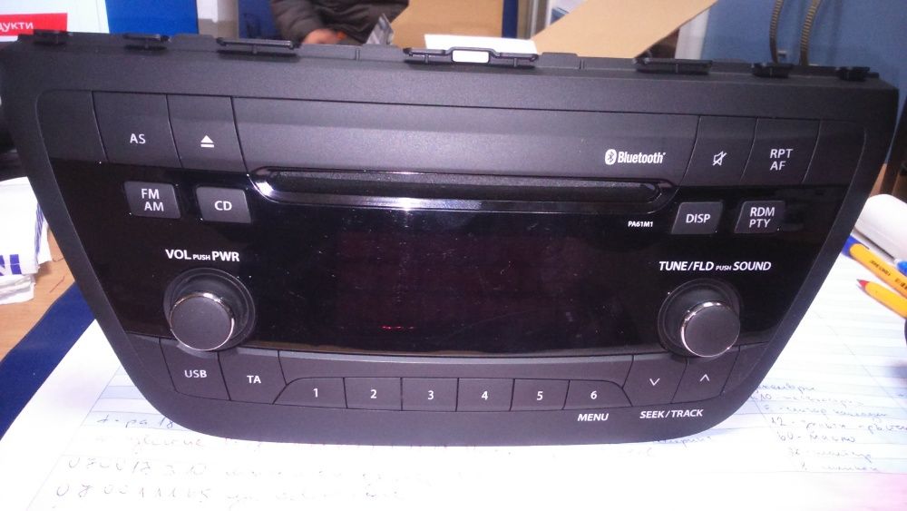 Продавам СД плеър за Сузуки С крос