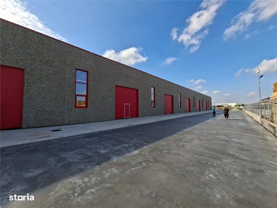 Hala din beton, 1800 mp+1500 mp curte betonata,30 % + leasing