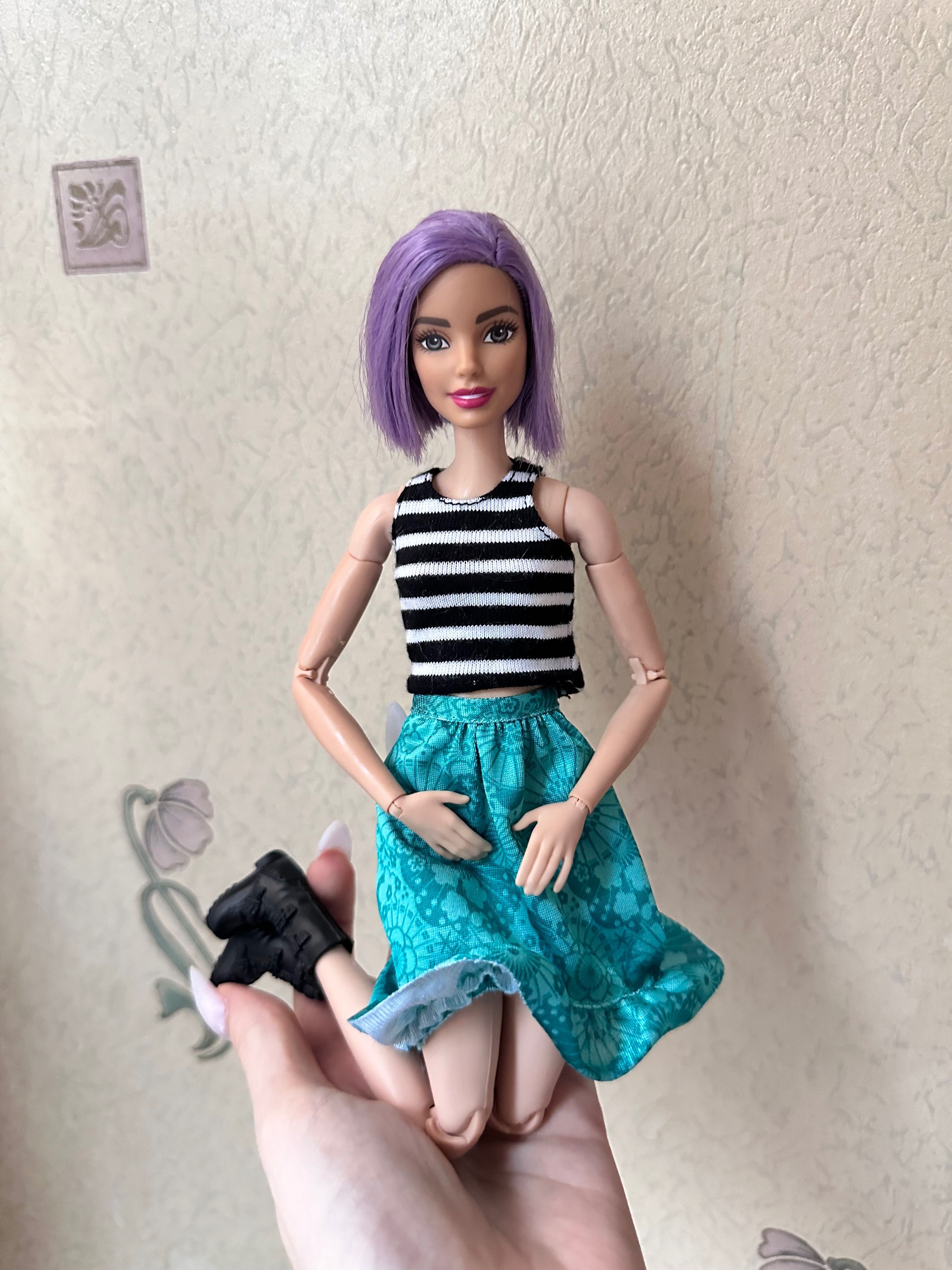 Кукла Barbie made to move