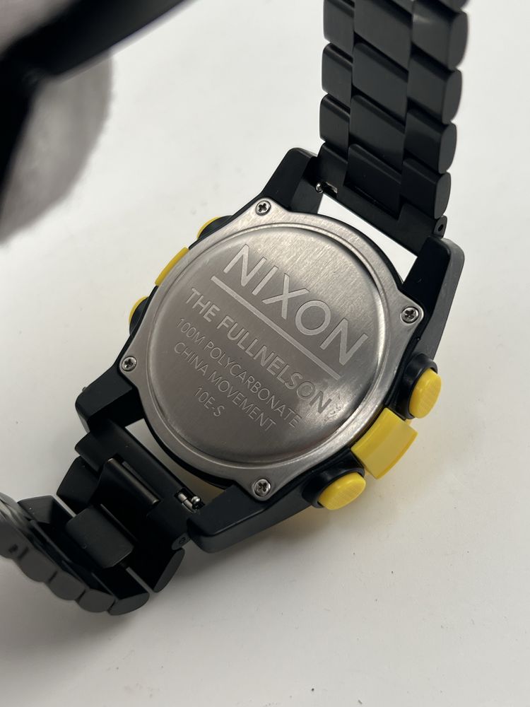 Nixon мъжки часовник