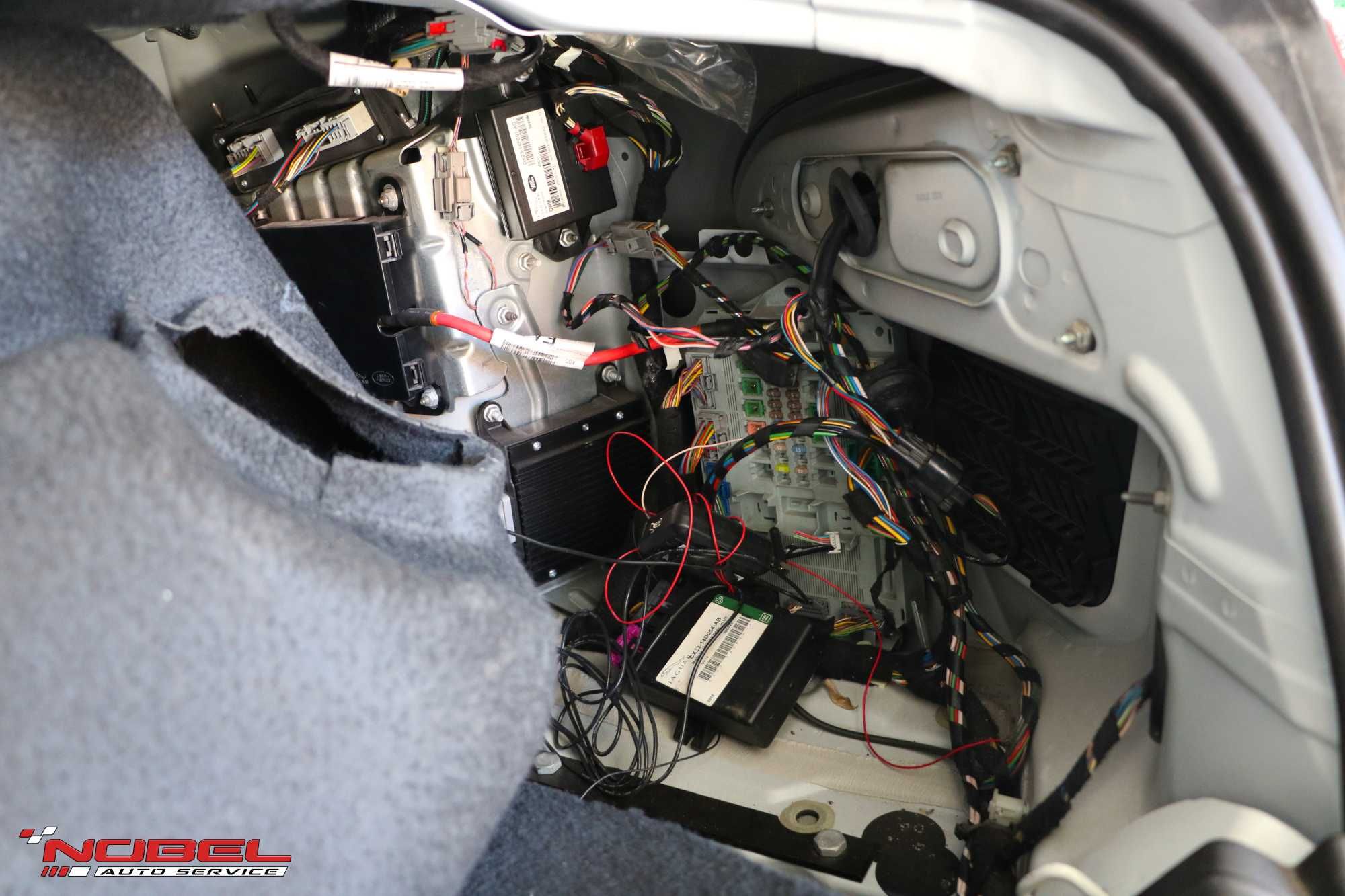 Reparatie BCM Jaguar modul calculator confort