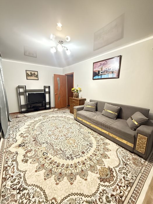 Сдам 2-х комн квартиру в центре