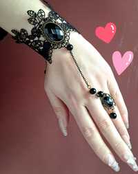 Brățară gothic Lolita cu inel si perle negre