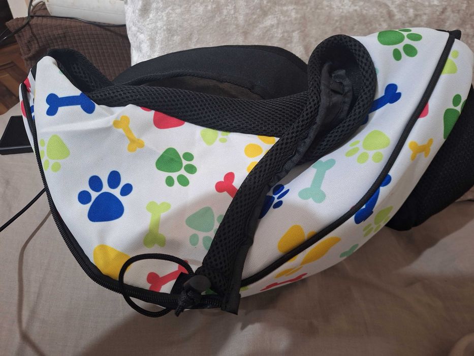 Vând borsetă câine talie mică